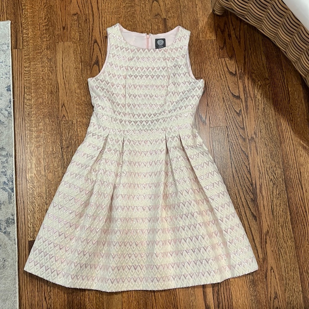 Vince Camuto Dress with POCKETS!